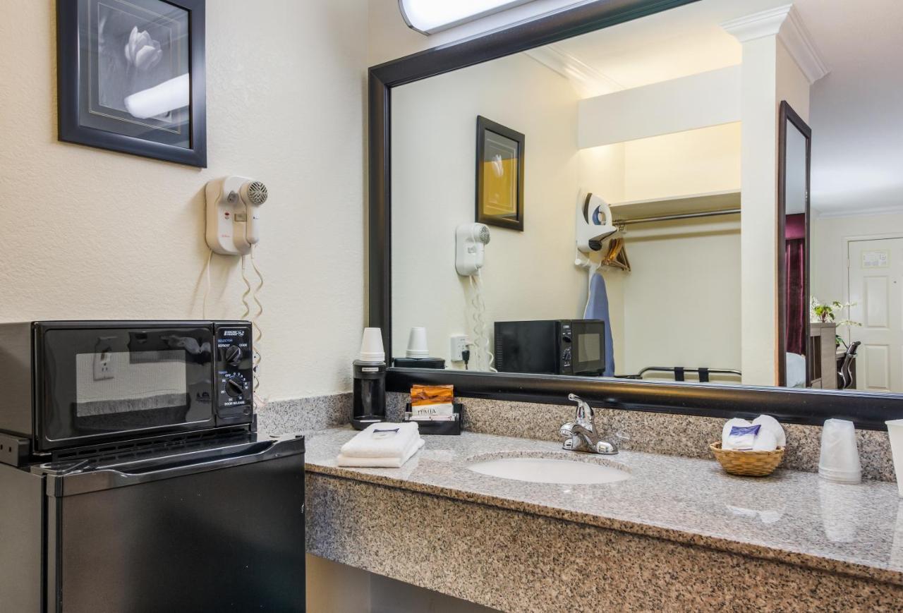 Americas Best Value Inn Columbus Dış mekan fotoğraf